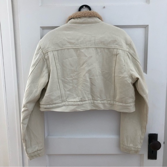 Superdown Madena Cropped Sherpa Jacket - Picture 4 of 10